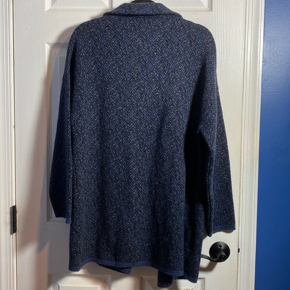 Chiaramente Italian Cardigan Sweater Small - Picture 2 of 8